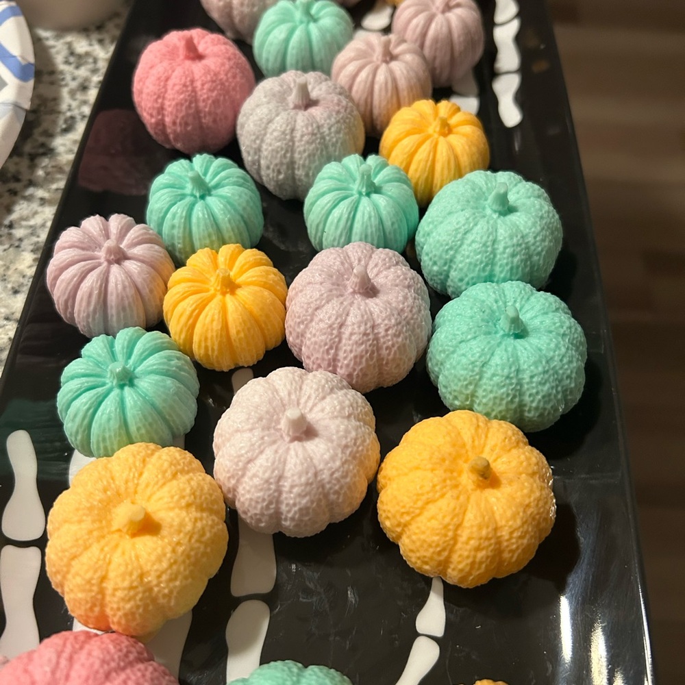 Custom handmade soap - Picture 2 of 3